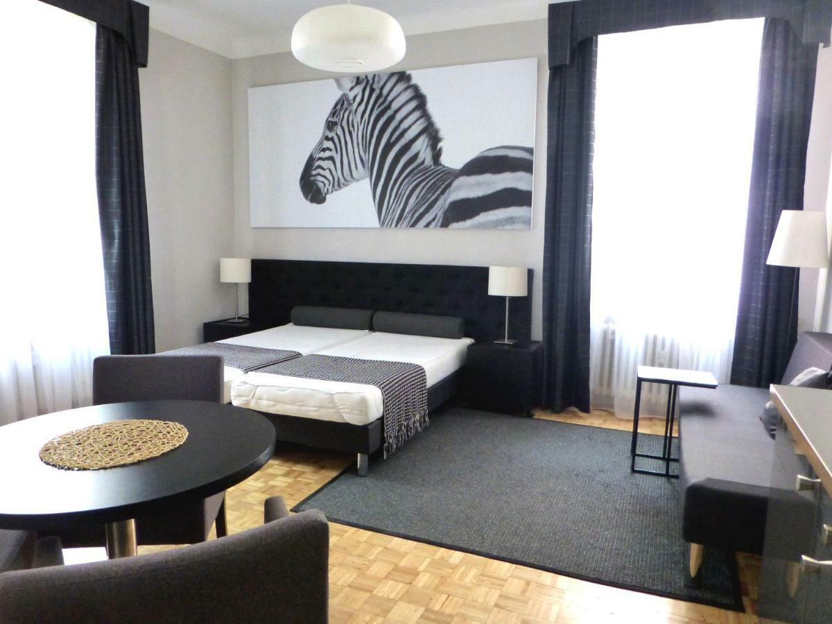 7 Rooms Mtp Poznań Extérieur photo